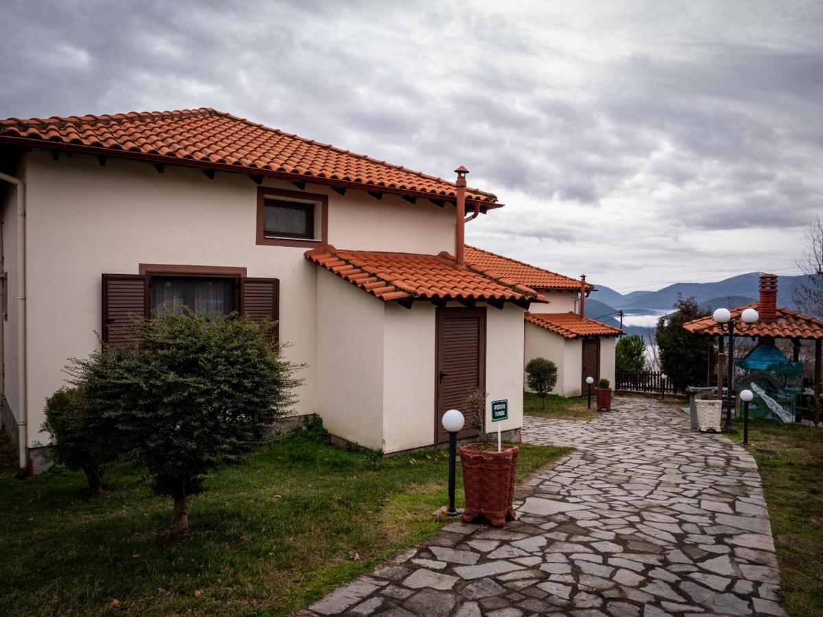 Karyon Apartments Kariófiton Zewnętrze zdjęcie