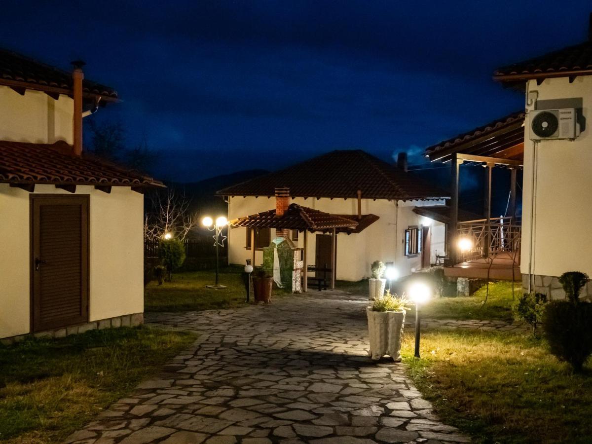 Karyon Apartments Kariófiton Zewnętrze zdjęcie