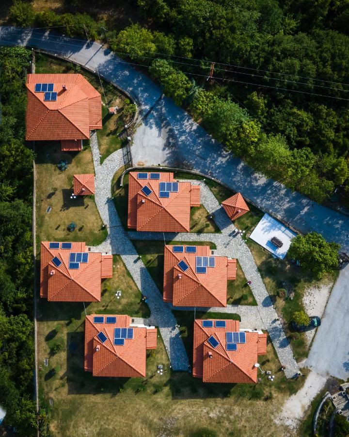 Karyon Apartments Kariófiton Zewnętrze zdjęcie