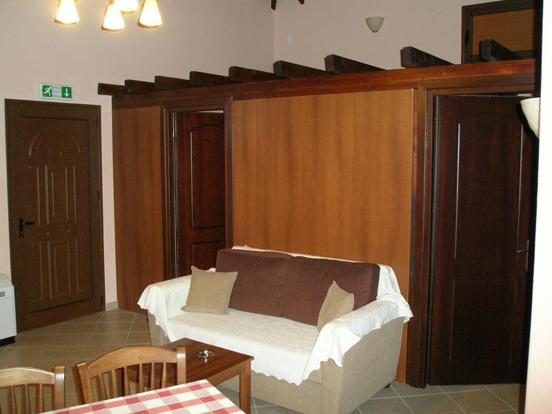 Karyon Apartments Kariófiton Zewnętrze zdjęcie