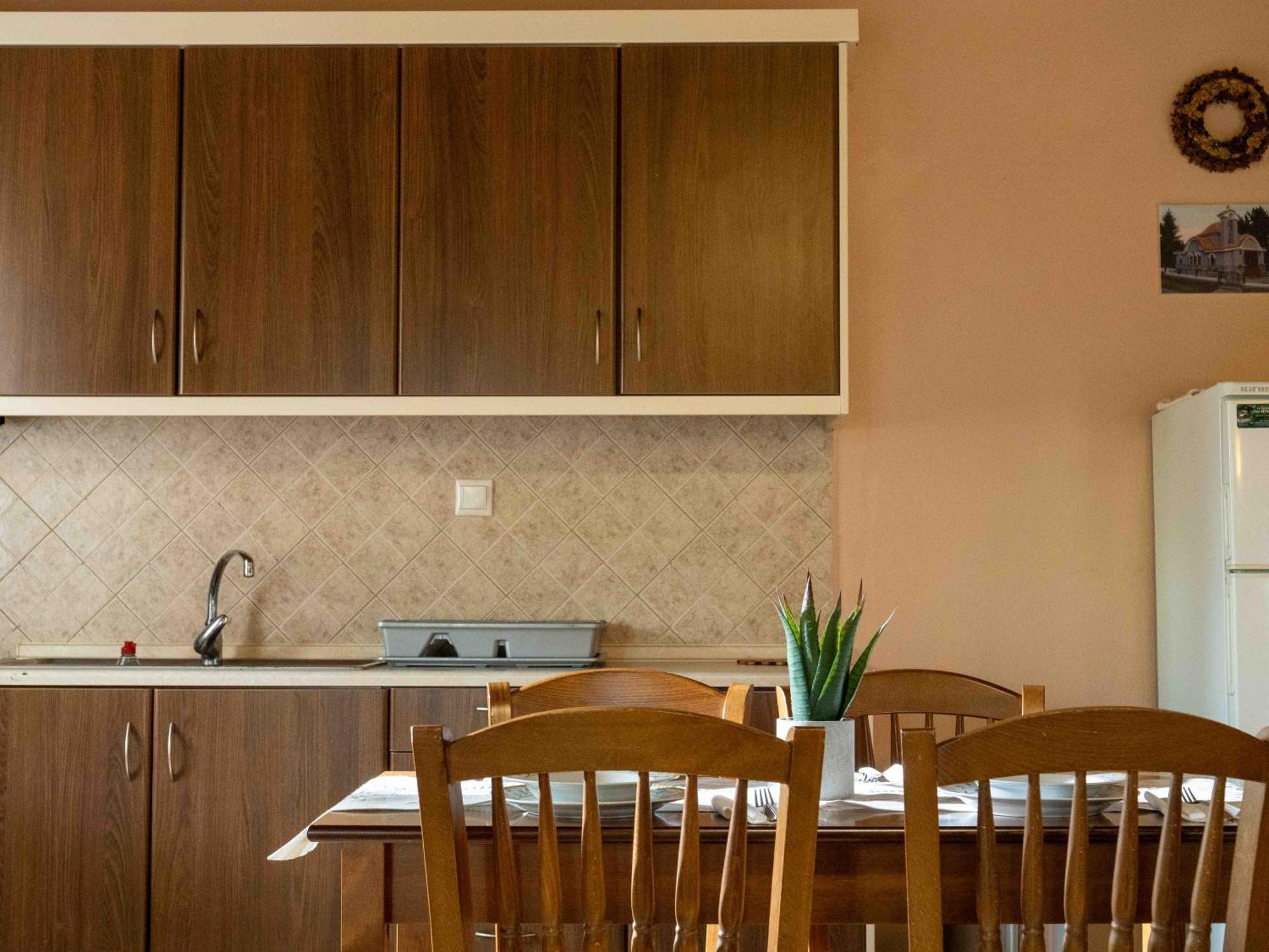 Karyon Apartments Kariófiton Zewnętrze zdjęcie