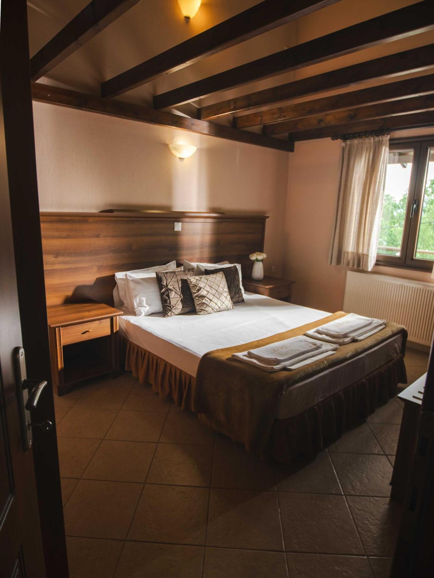Karyon Apartments Kariófiton Zewnętrze zdjęcie
