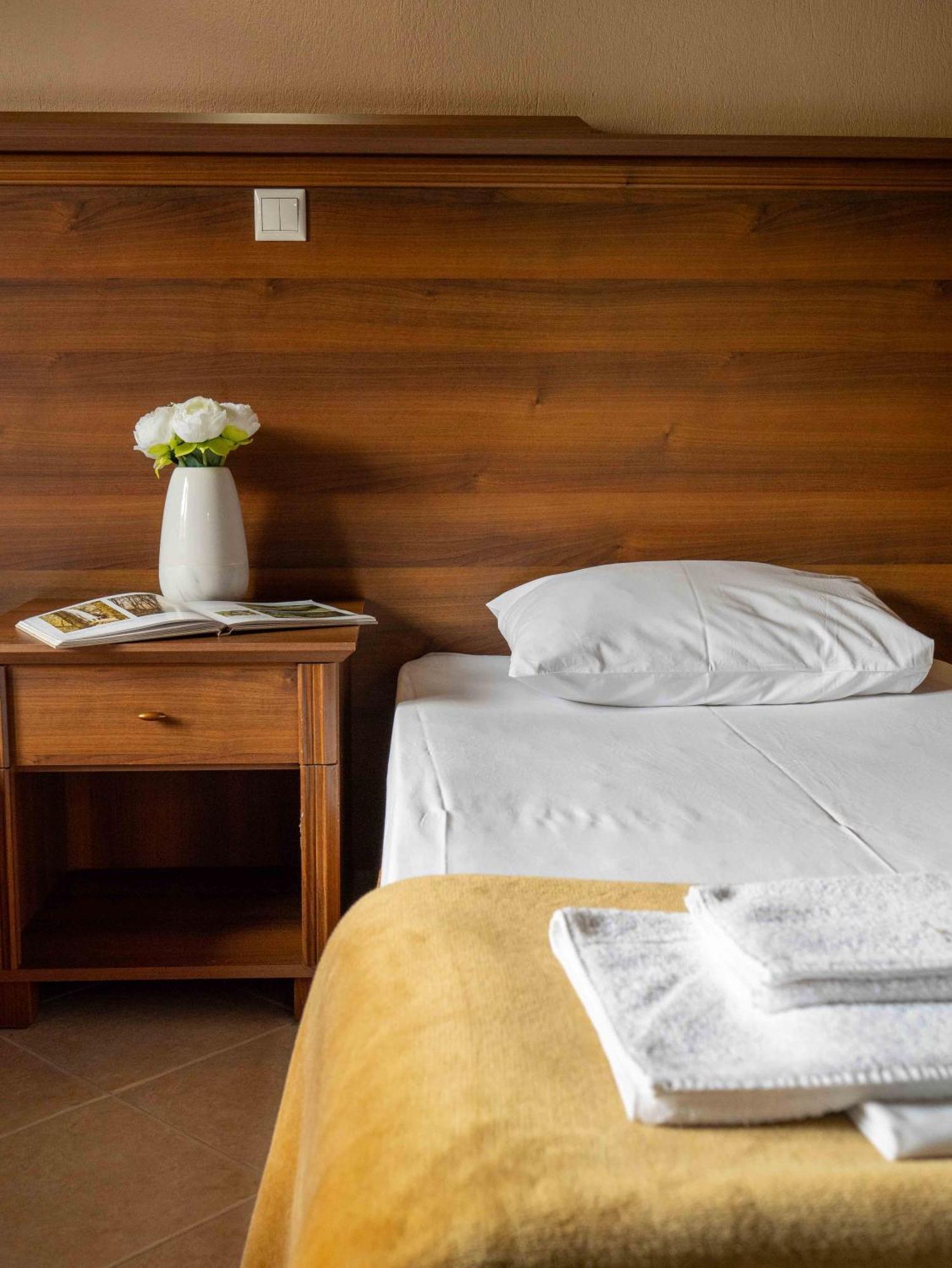 Karyon Apartments Kariófiton Zewnętrze zdjęcie